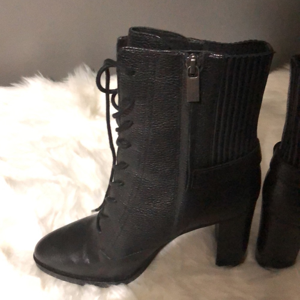 Boots - Picture 3 of 3